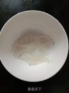 Make Silver fish steamed eggs step 0