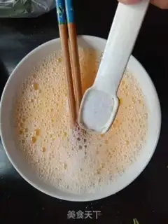 Make Silver fish steamed eggs step 2