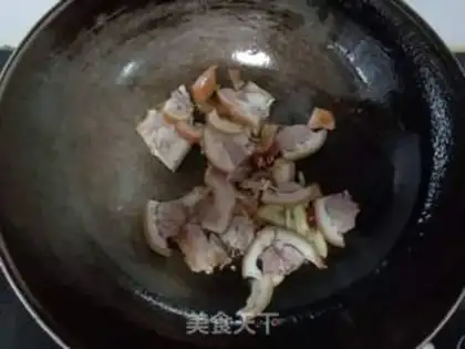 Make Piggy snout step 5