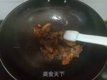 Make Piggy snout step 7