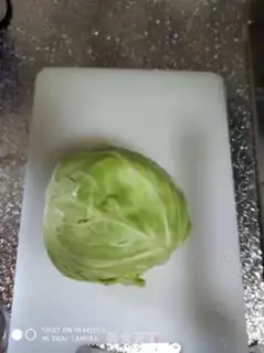 Make The cabbage pickles step 0