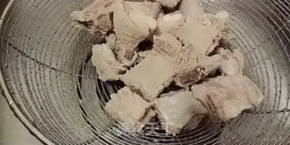 Make Garlic ribs step 1