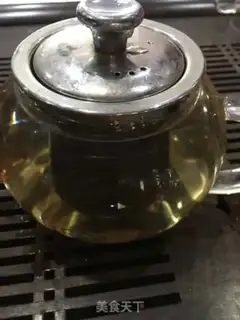 Make Golden frown tea step 5
