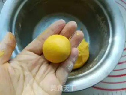 Make Pumpkin rice balls step 4