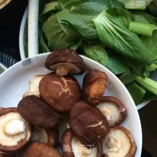 Make Fry mushrooms step 0