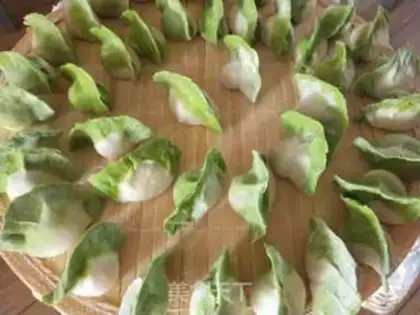Make ♪ A mushroom carrot dumpling ♪ step 3