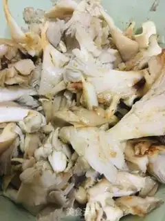 Make Bake a mushroom step 1