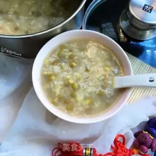Make Green bean rice congee step 8