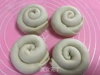 Make Onion cake step 11