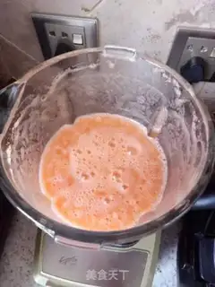 Make Autumn carrot juice step 4