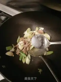 Make Onion fried meat step 9