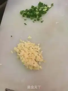 Make Garlic fan sap step 3