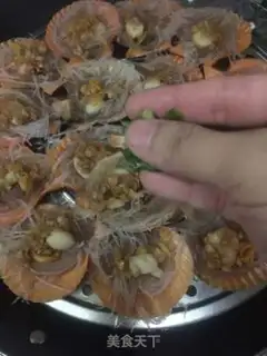 Make Garlic fan sap step 9