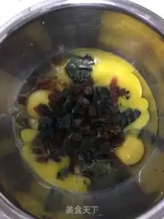 Make Queens and eggs step 2