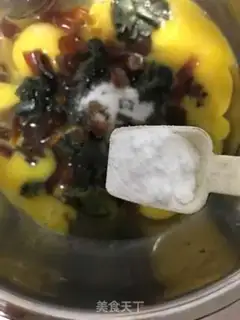 Make Queens and eggs step 4
