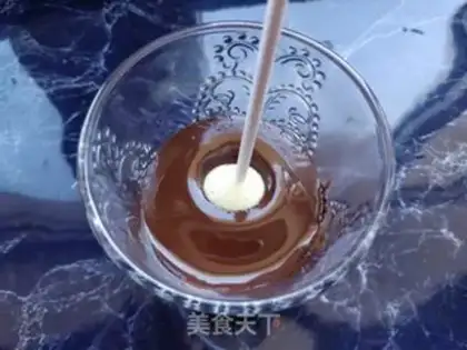 Make Dog lollipop cake step 9