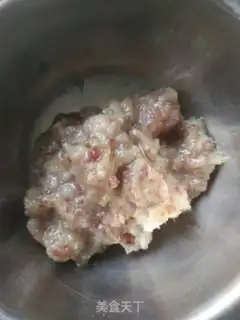 Make Puffy mushroom pot and dumplings step 0