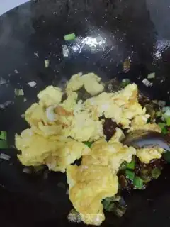 Make Eggs step 6