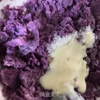 Make Red cheese-cake step 3
