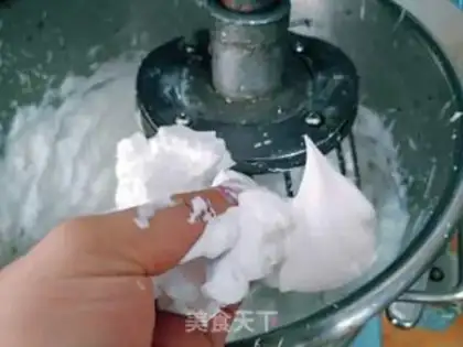 Make Coconut Chifeng cake step 11