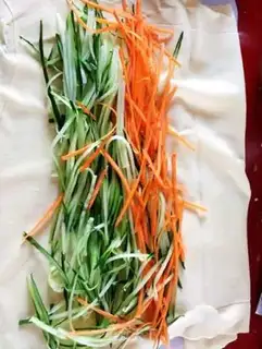 Make Dry tofu roll step 2