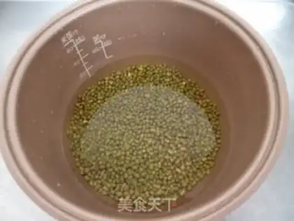 Make Green Bean Lotus Porridge step 2