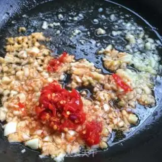 Make Garlic ginseng powder fans step 2