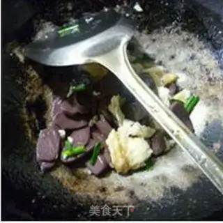 Make Eggs and rice cakes step 9