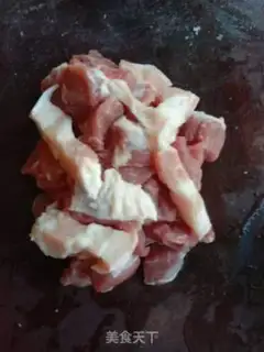 Make Cricket eggs, potatoes, pork step 0