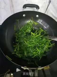 Make Scrambled eggs step 3