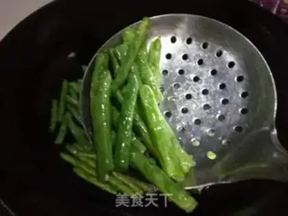 Make Dry meat, four season beans step 5
