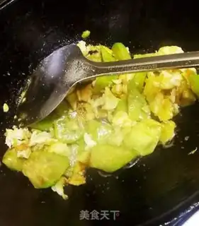 Make Eggs and silk step 3