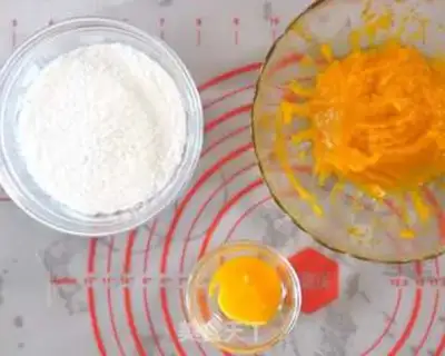 Make Baby pumpkin grinder step 2