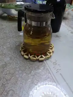 Make A short version of red tea and milk tea step 1