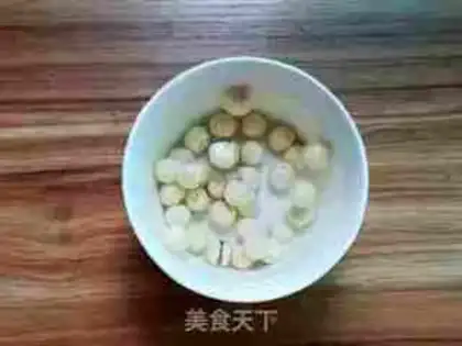 Make Lotus rice porridge step 1
