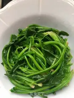 Make Shrimp spinach step 4