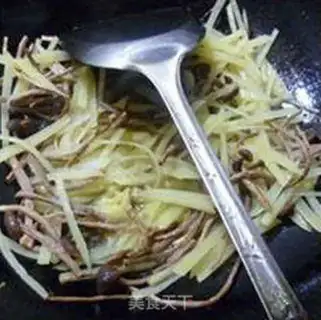 Make Tea mushrooms with potatoes step 8