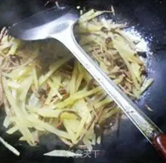 Make Tea mushrooms with potatoes step 9