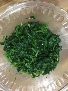 Make Spicy spinach step 6