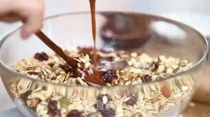 Make Nut energy bar step 5