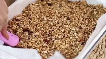 Make Nut energy bar step 7