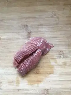 Make Meatloaf, raisins step 2