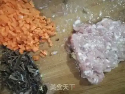 Make Garlic doll food step 0