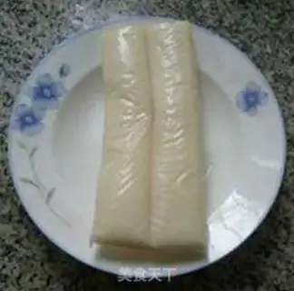 Make Skinny garlic pastry step 0