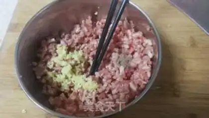 Make Pork shrimp buns step 1