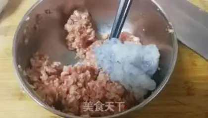 Make Pork shrimp buns step 2