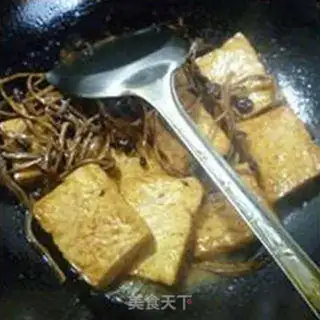 Make Tea mushrooms burn old tofu step 8