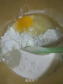 Make Black and sesame pasta step 1