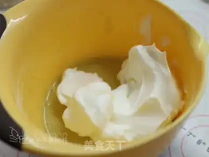 Make Vanilla chili cake step 7