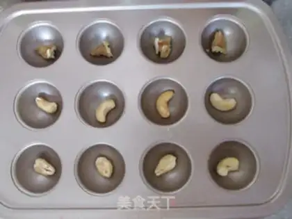Make Nut chocolate cake step 12